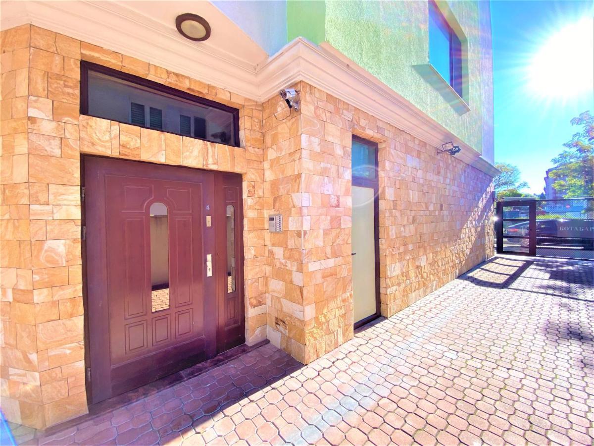 Botabara 312 Self Catering Beach Apartment Pomorie Exterior foto