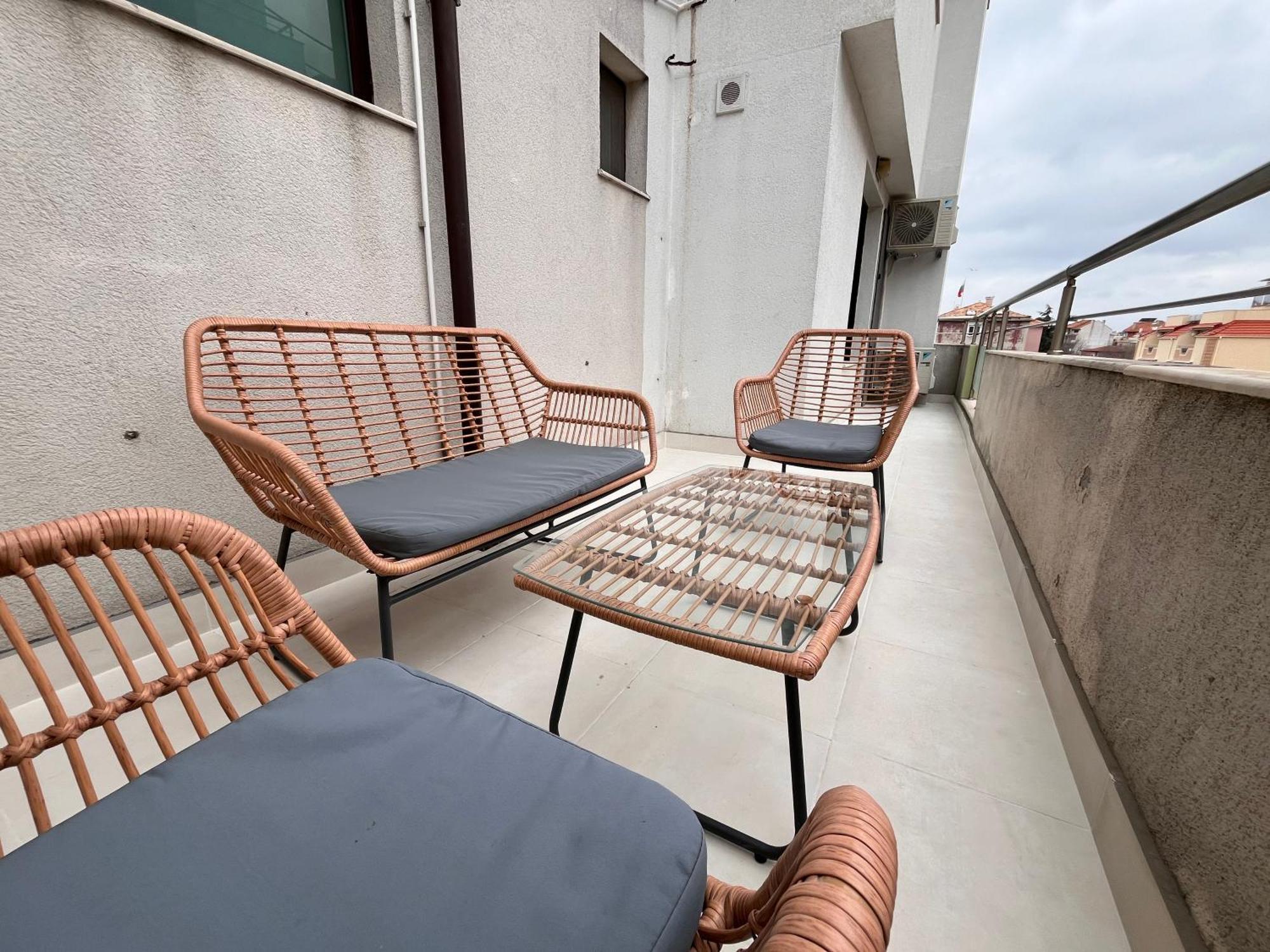 Botabara 312 Self Catering Beach Apartment Pomorie Exterior foto