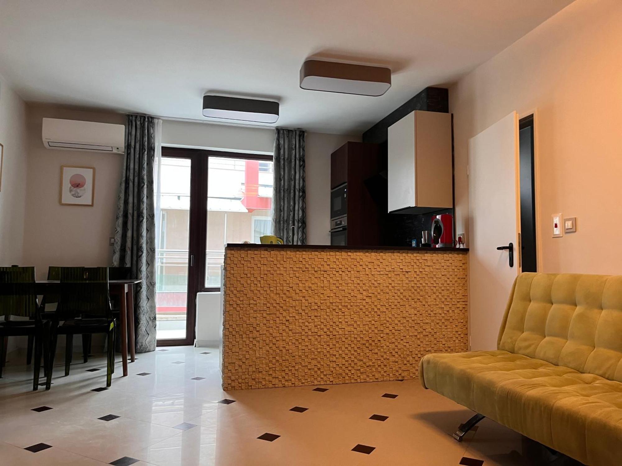 Botabara 312 Self Catering Beach Apartment Pomorie Exterior foto